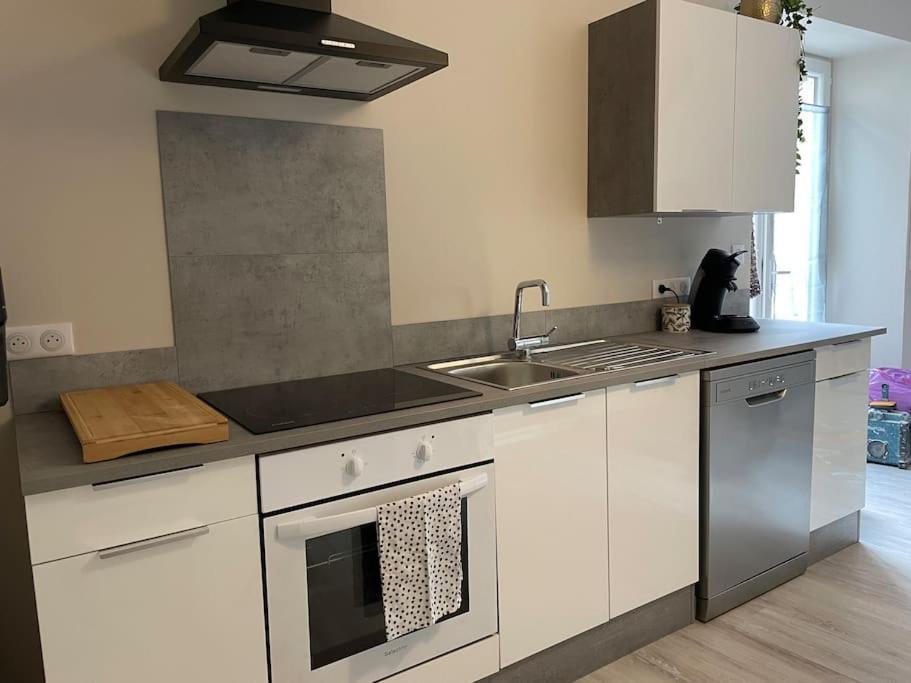 Maison Du Bourg Pasteur Le Moulinaud Esterno foto